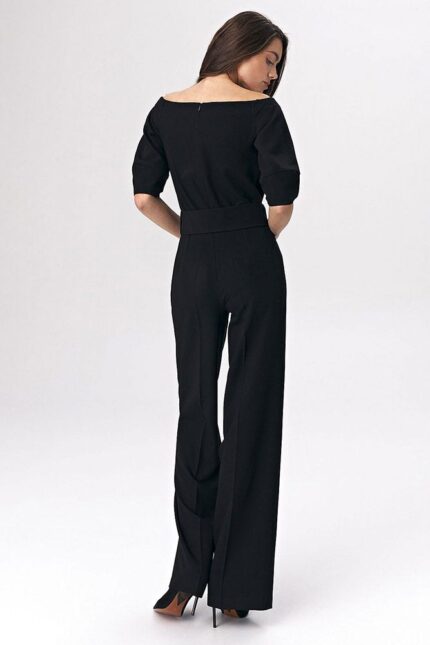 Stylischer eleganter Overall in Schwarz