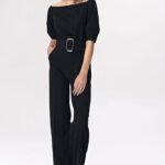 Stylischer eleganter Overall in Schwarz