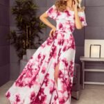 Maxikleid mit Carmenausschnitt