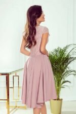 Edles Abendkleid mit Spitze in Altrosa