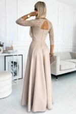 Elegantes Abendkleid mit Spitzenoberteil in Beige – Bild 2