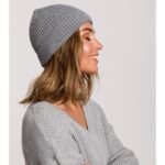 Graue warme Zopfstrickmütze – Bild 2