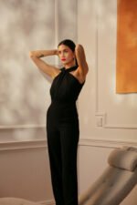 Schwarzer Figurbetonender Overall mit Knotendetail