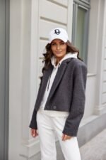 Dunkelgraue Kurzjacke mit großem Kragen – Bild 3