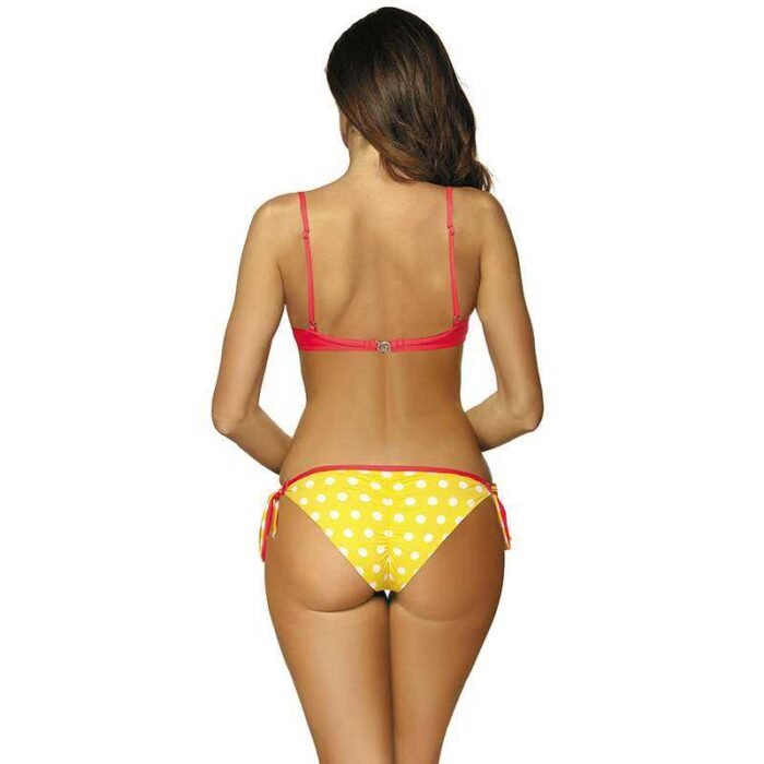 Putziger Bikini mit gepunkteter Hose