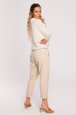 Lockerer Strickpullover mit Kragen Ecru – Bild 4