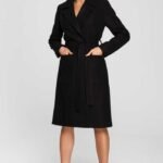 Schwarzer Fleecemantel mit Gürtel im Trench Style