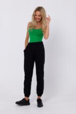 Schwarze Jogginghose mit Steppnähten – Bild 2