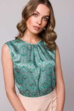 Ärmellose Basic Bluse im Grünton