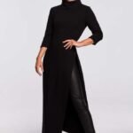 Schwarzes langes Sweatshirtkleid mit Rollkragen