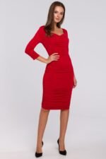 Schmal geschnittenes Midi Kleid mit Raffungen