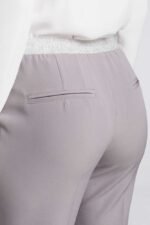 Graue Anzughose im Chino Stil von Makover