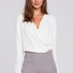 Helle Business Bluse in Wickeloptik