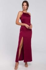 Rotes Abendkleid in femininer Silhouette