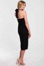 Figur betonendes Neckholder Kleid in Schwarz