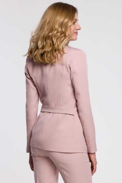 Eleganter Kurzblazer zum Binden