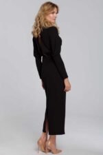 Schwarzes Midikleid mit geteiltem Rücken – Bild 2