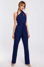 Blauer Overall mit asymmetrischem Ausschnitt