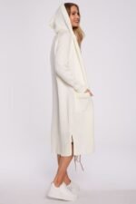 Lange Strickjacke mit Kapuze in Ecru – Bild 3