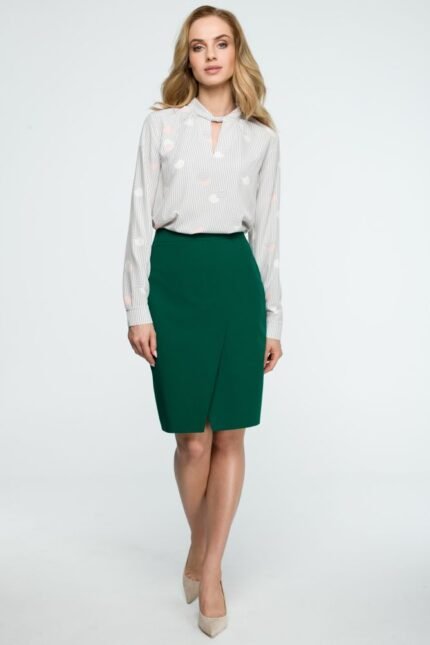 Klassischer Business Rock in Grün