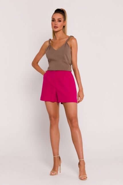 Bequeme Damenshorts mit Falten in Fuchsia