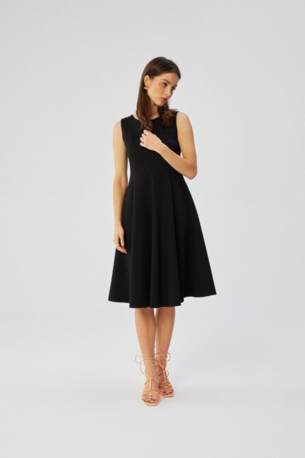 Schwarzes stilvolles ärmelloses knielanges Sommerkleid