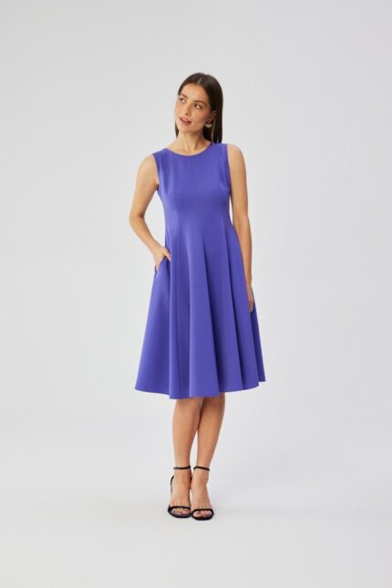 Ärmelloses stilvolles knielanges Kleid in Violett