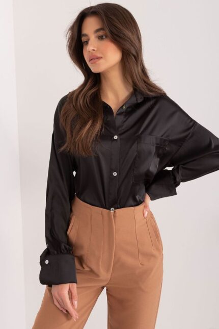 Schöne schwarze Langarm Bluse aus Satin