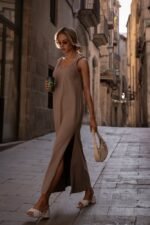 Braunes chices A-Linien Maxikleid für den perfekten Sommerlook