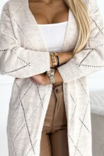Verschlusslose Strickjacke in Beige - ideal für kühlere Sommerarbende - 486-2