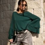 Bluse mit Volantärmeln grün