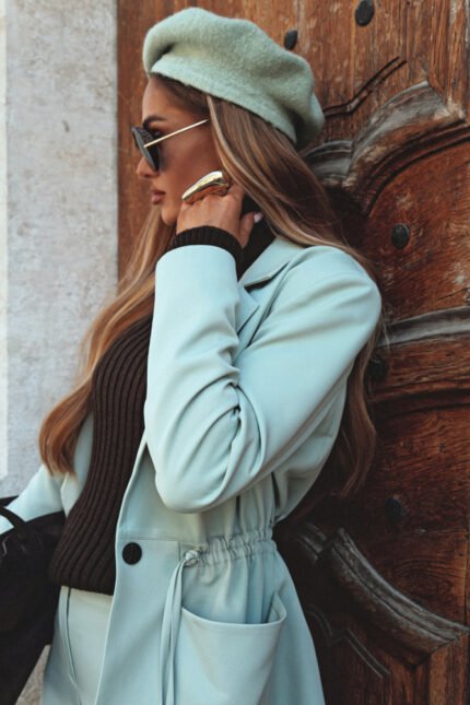 Mintfarbener Damenblazer