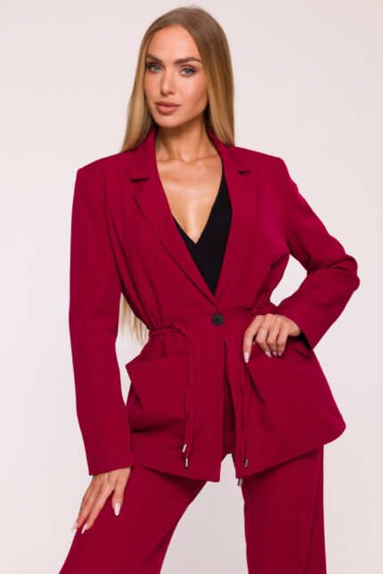 Roter Damenblazer