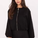 Schwarze kurze Übergangsjacke